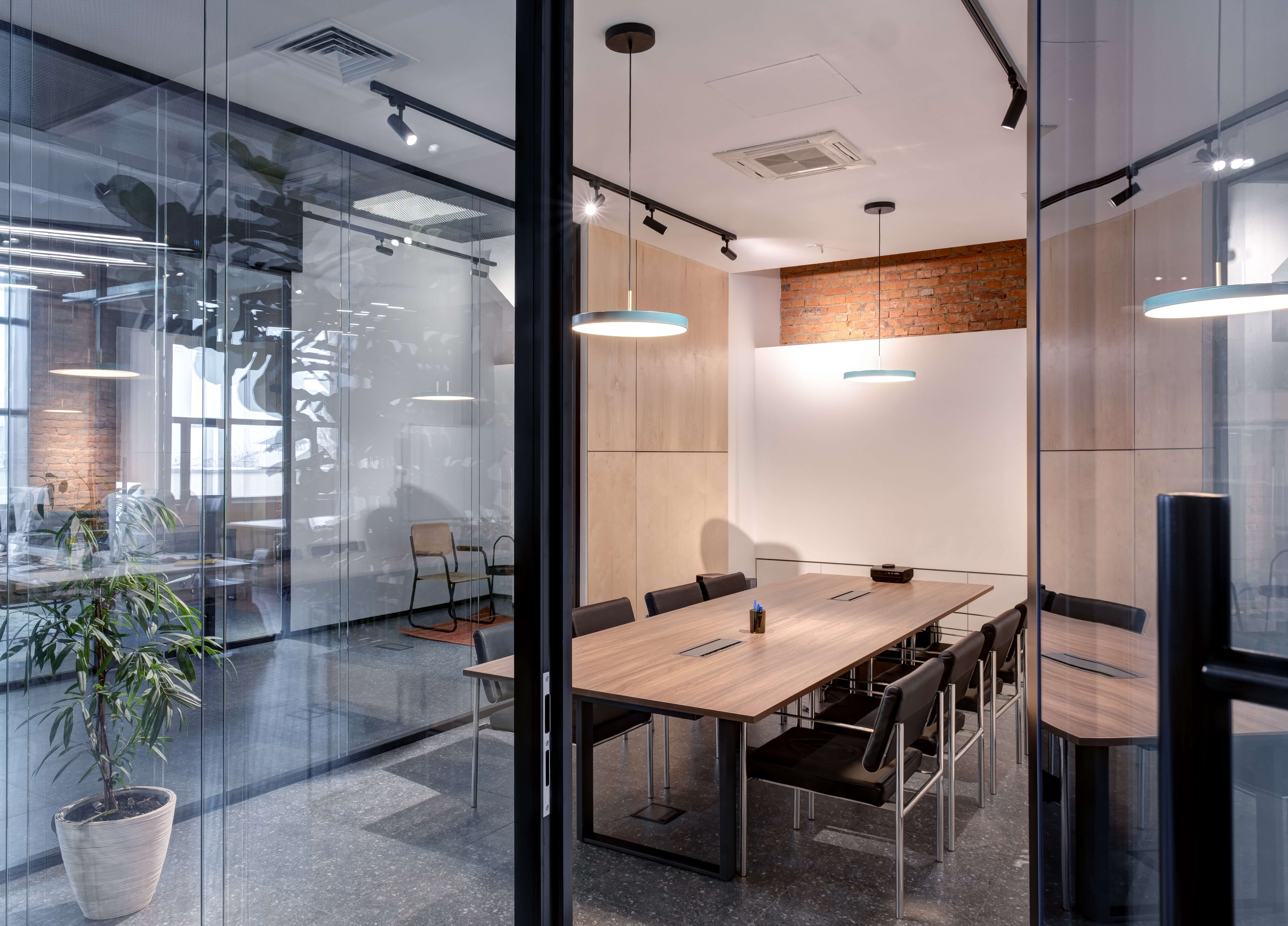 image of a meeting room in dubai office